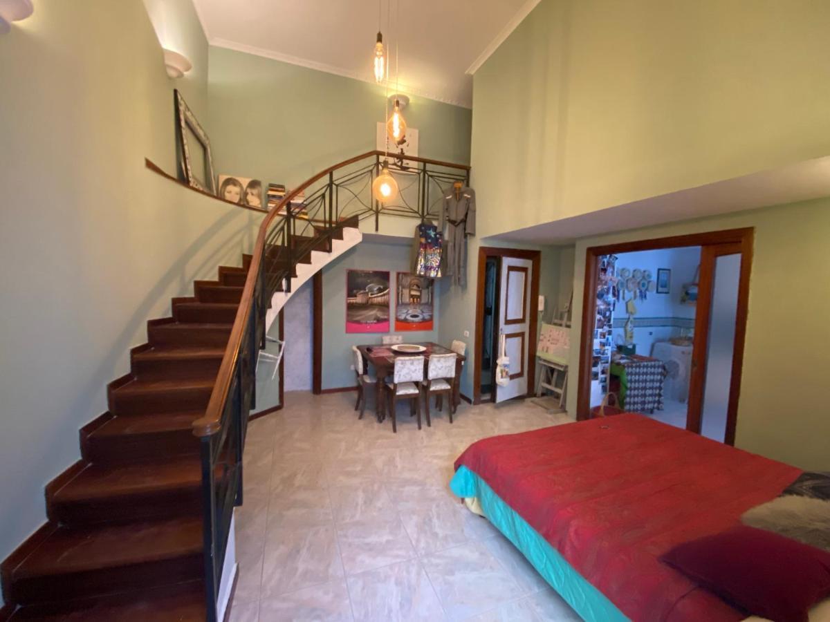 Apartament Casa Gioia, Tra Palazzo Reale,Lungomare E Monte Echia Neapol Zewnętrze zdjęcie