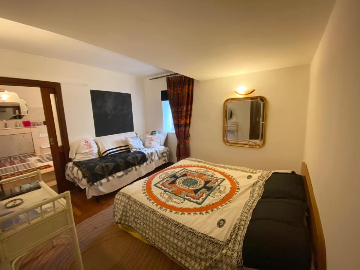 Apartament Casa Gioia, Tra Palazzo Reale,Lungomare E Monte Echia Neapol Zewnętrze zdjęcie